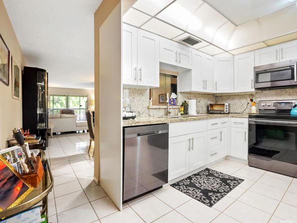 2004 Granada Drive H3, Coconut Creek FL 33066