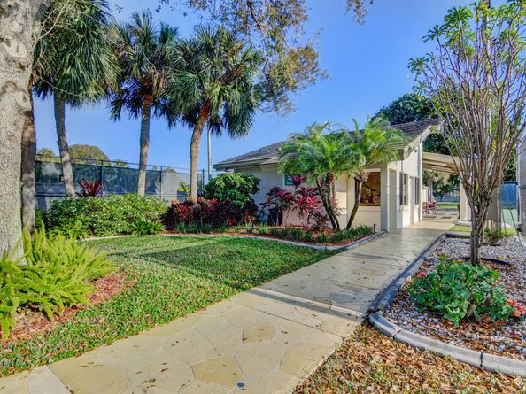 2004 Granada Drive H3, Coconut Creek FL 33066
