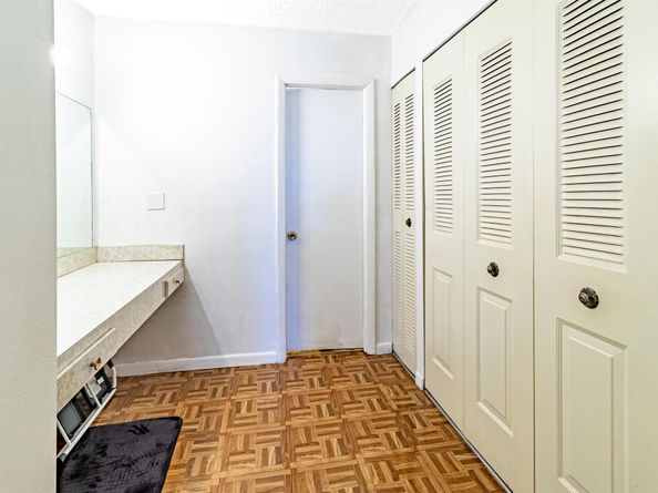 404 NW 68th Avenue 407, Plantation FL 33317