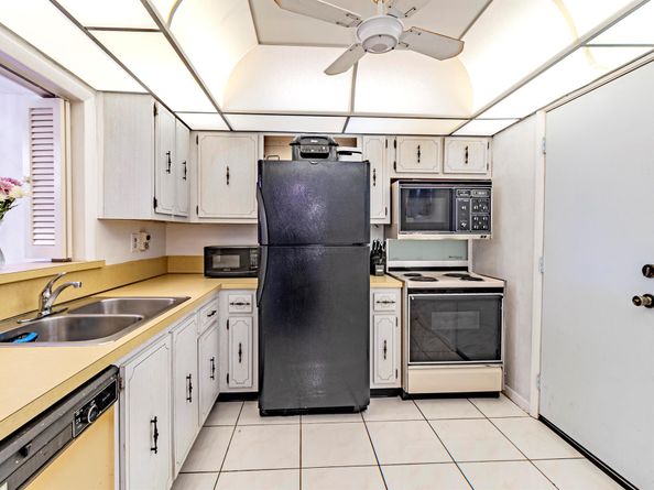 404 NW 68th Avenue 407, Plantation FL 33317