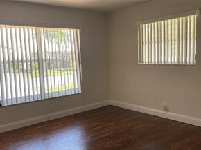 5710 NW 68th Ter, Tamarac FL 33321