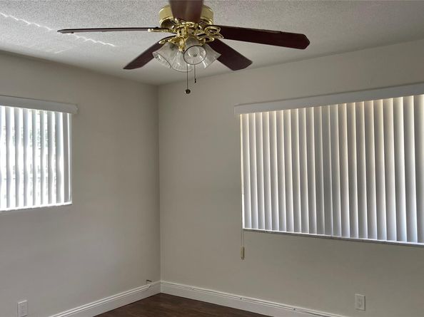 5710 NW 68th Ter, Tamarac FL 33321