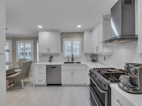 13756 NW 22nd PL, Sunrise FL 33323
