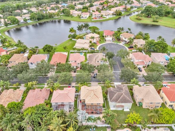 13756 NW 22nd PL, Sunrise FL 33323