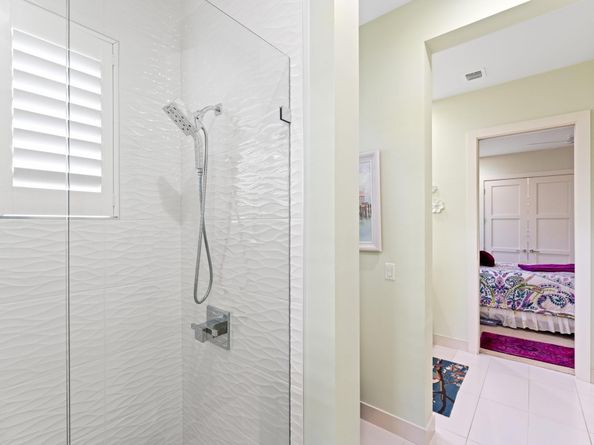 4689 Tree Fern Dr, Delray Beach FL 33445