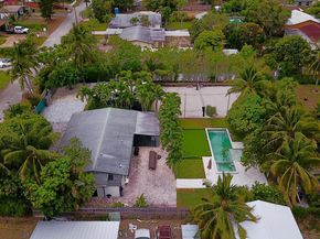 387 Enfield Street, Boca Raton FL 33487