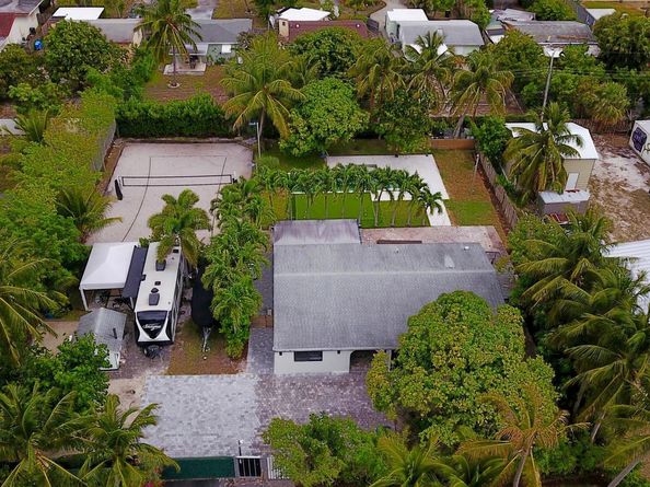 387 Enfield Street, Boca Raton FL 33487