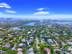 901 SE 6th St, Fort Lauderdale FL 33301