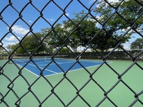 530 SW 113th Way 530, Hollywood FL 33025