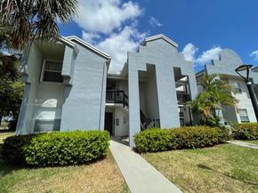 530 SW 113th Way 530, Hollywood FL 33025