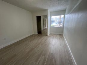 530 SW 113th Way 530, Hollywood FL 33025