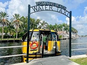 3216 SE 8th St 303, Pompano Beach FL 33062