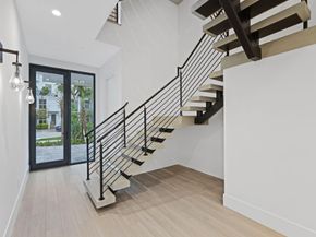 408 SE 2nd Street, Delray Beach FL 33483