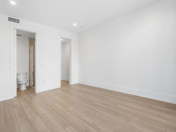 408 SE 2nd Street, Delray Beach FL 33483