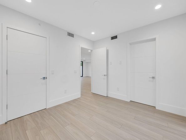 408 SE 2nd Street, Delray Beach FL 33483