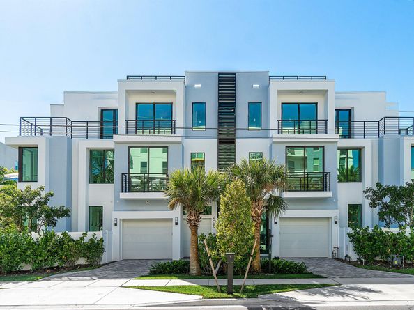 408 SE 2nd Street, Delray Beach FL 33483