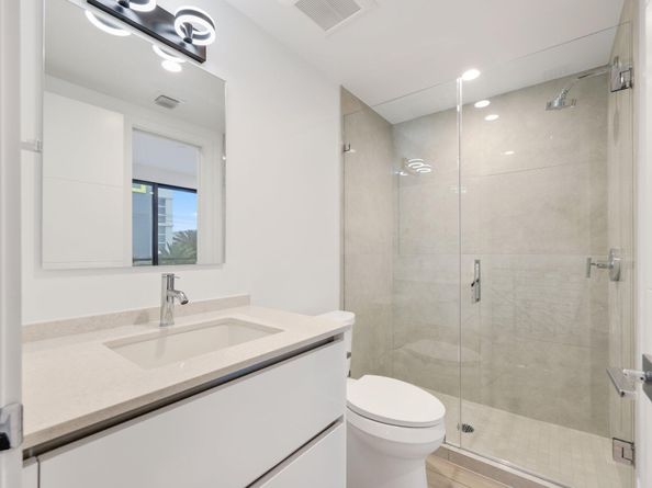 408 SE 2nd Street, Delray Beach FL 33483
