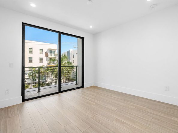 408 SE 2nd Street, Delray Beach FL 33483