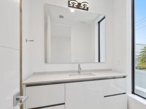 408 SE 2nd Street, Delray Beach FL 33483