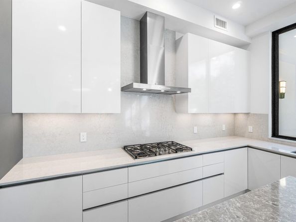 408 SE 2nd Street, Delray Beach FL 33483