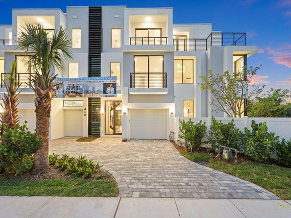 408 SE 2nd Street, Delray Beach FL 33483