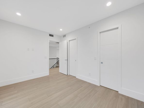 408 SE 2nd Street, Delray Beach FL 33483