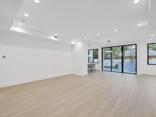 408 SE 2nd Street, Delray Beach FL 33483