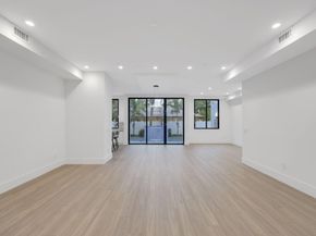 408 SE 2nd Street, Delray Beach FL 33483