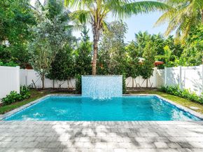 408 SE 2nd Street, Delray Beach FL 33483