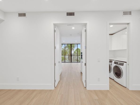 408 SE 2nd Street, Delray Beach FL 33483