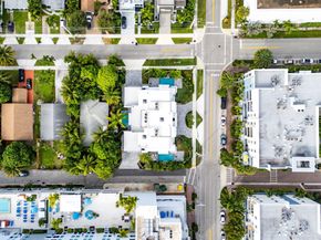 408 SE 2nd Street, Delray Beach FL 33483