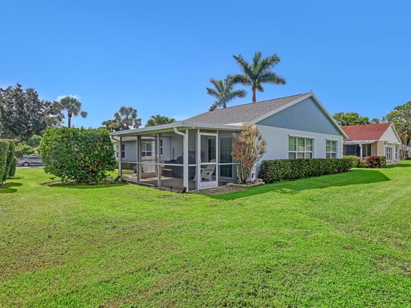1265 Pine Sage Circle, West Palm Beach FL 33409