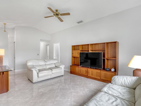 1265 Pine Sage Circle, West Palm Beach FL 33409