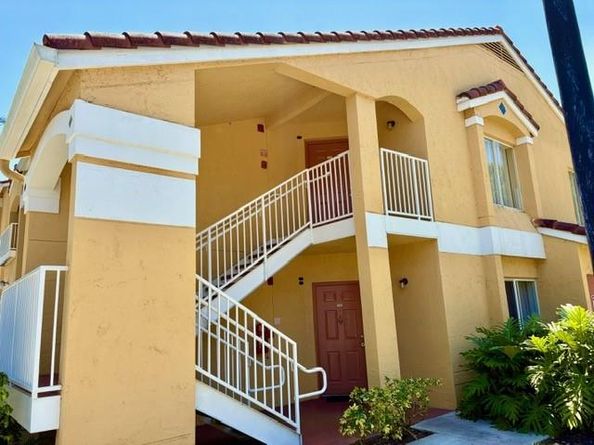 2371 NW 33 St 712, Oakland Park FL 33309