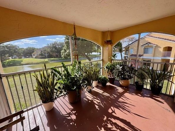 2371 NW 33 St 712, Oakland Park FL 33309