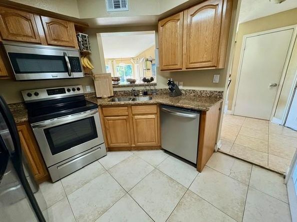 2371 NW 33 St 712, Oakland Park FL 33309