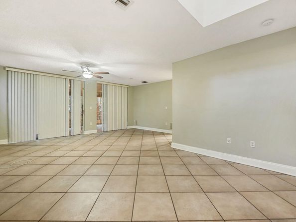 11734 NW 1st Ct, Coral Springs FL 33071