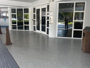 17700 N Bay Road 702, Sunny Isles Beach FL 33160