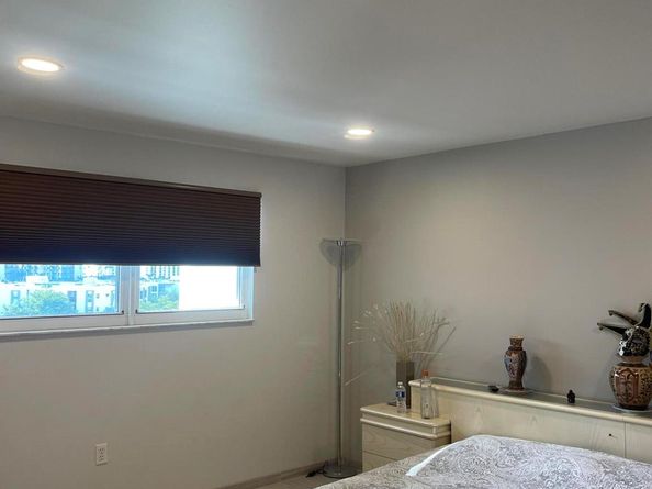17700 N Bay Road 702, Sunny Isles Beach FL 33160