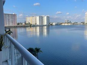 17700 N Bay Road 702, Sunny Isles Beach FL 33160