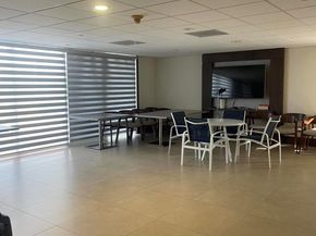 17700 N Bay Road 702, Sunny Isles Beach FL 33160