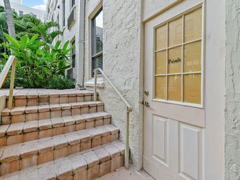 235 Sunrise Avenue