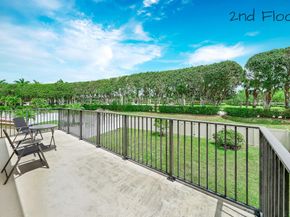 9161 Dupont Place, Wellington FL 33414