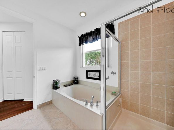 9161 Dupont Place, Wellington FL 33414
