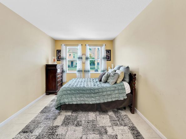 9161 Dupont Place, Wellington FL 33414