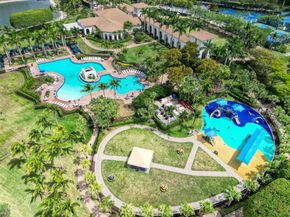 9161 Dupont Place, Wellington FL 33414