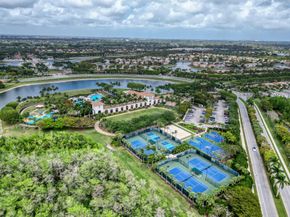 9161 Dupont Place, Wellington FL 33414