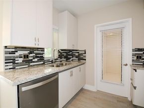 1835 Park Ln, Fort Lauderdale FL 33315