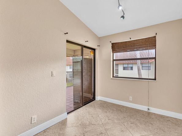 306 Congressional Way 306, Deerfield Beach FL 33442