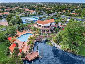 306 Congressional Way 306, Deerfield Beach FL 33442